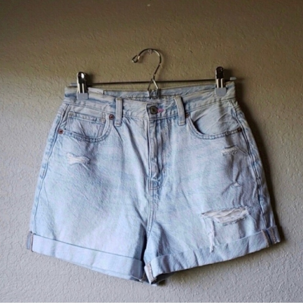 New AE American Eagle Shorts Mom Shorts Light Blue Wash Distressed Rainbow Sz 2